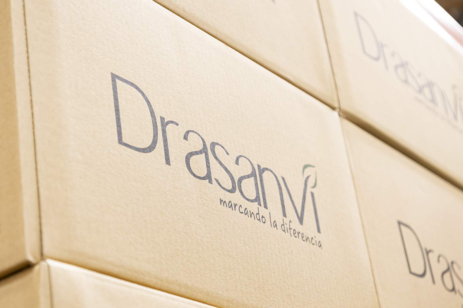 Our packaging and manufacturing processes are made with biodegradable, recyclable and recycled materials.