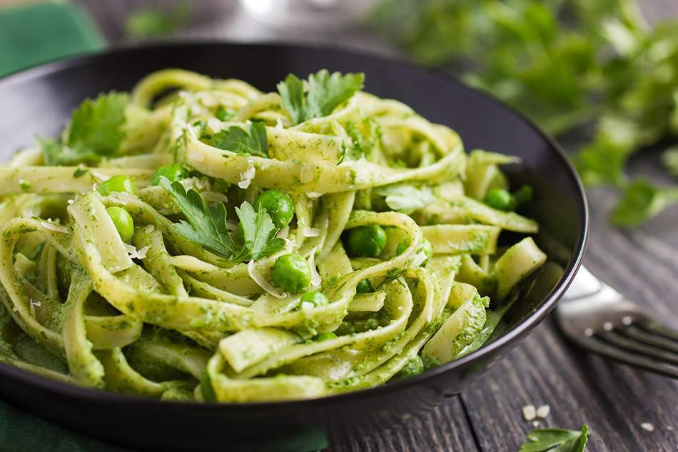 Espaguetis con carbonara chlorella